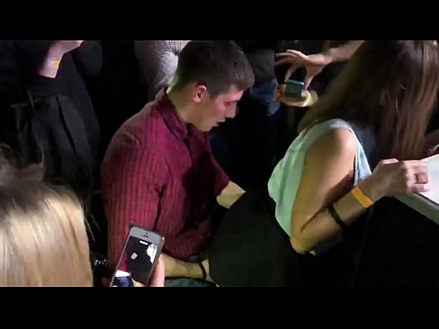 ❤️ Իսկական սեքս ռուսական գիշերային ակումբում. 18-ամյա ռուս աղջիկն անուսի և հեշտոցի մեջ ծծվել է գիշերային ակումբում ❤️❌ Պոռնովիդեո մեզ մոտ hy.ttsex.ru